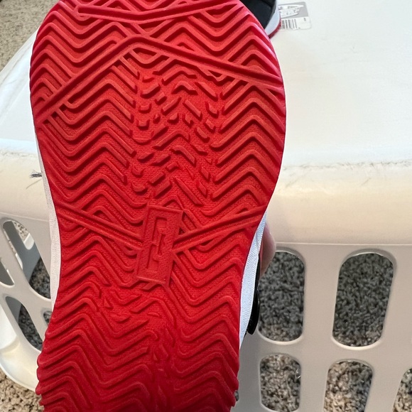 Lebron Soldiers, 5c - Picture 6 of 7